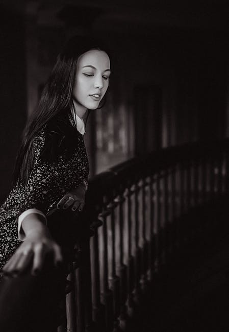 Professional female support representative